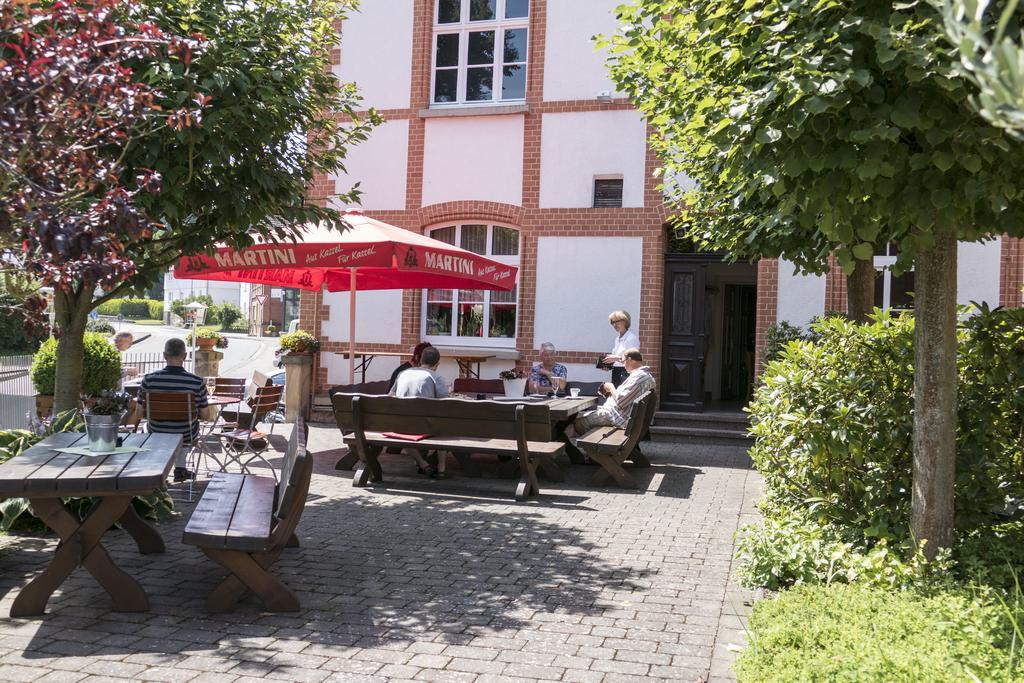 Gasthaus Hotel Pfeifferling Wolfhagen Exteriör bild